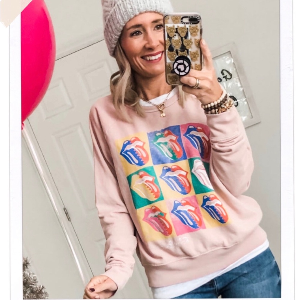 Sweatshirt